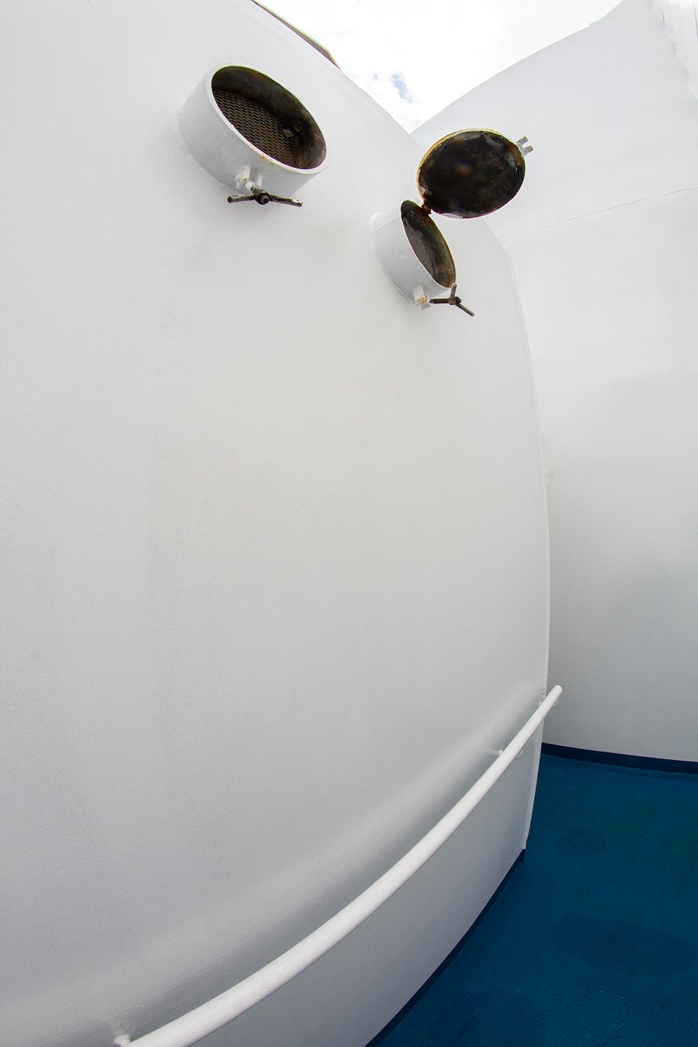 Armorique | Inside Out | Airflow by Ian Harrold
