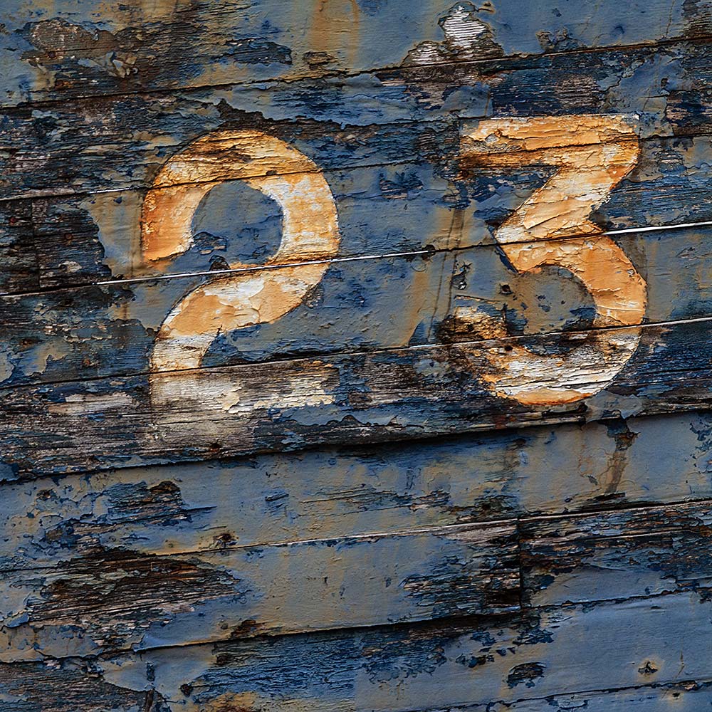 Camaret-sur_mer | The side of a rotting hulk of a fishing boat