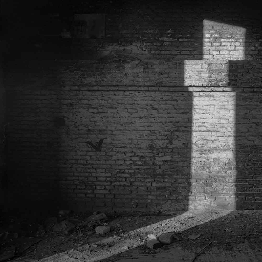 Unearthed | photographs of the Whitechapel Spitalfields coal yard, from the project Unearthed by Ian Harrold